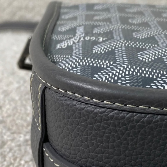 Authentic Goyard Goyardine Belvedere II PM Grey - Picture 5 of 11